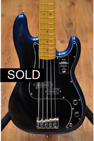 Fender American Professional II Precision Bass V Dark Night Fender American Professional II Precision Bass V Dark Night